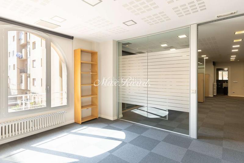 Foto de88ffa6-ed5d-479b-90a4-af74cb6ba0a9. Location bureau avec chauffage dans Sant Gervasi - Galvany Barcelona