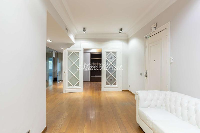 Foto a6da8183-6af0-4986-a871-dcc36a631d58. Rent office space with heating in Sant Gervasi - Galvany Barcelona