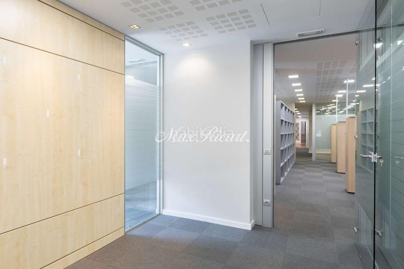 Foto bdaccf47-d064-41e0-9ba9-fc99e64a5629. Rent office space with heating in Sant Gervasi - Galvany Barcelona