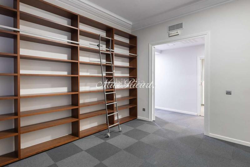 Foto f5a32cad-c9df-4984-965c-1fd95640c5ce. Rent office space with heating in Sant Gervasi - Galvany Barcelona