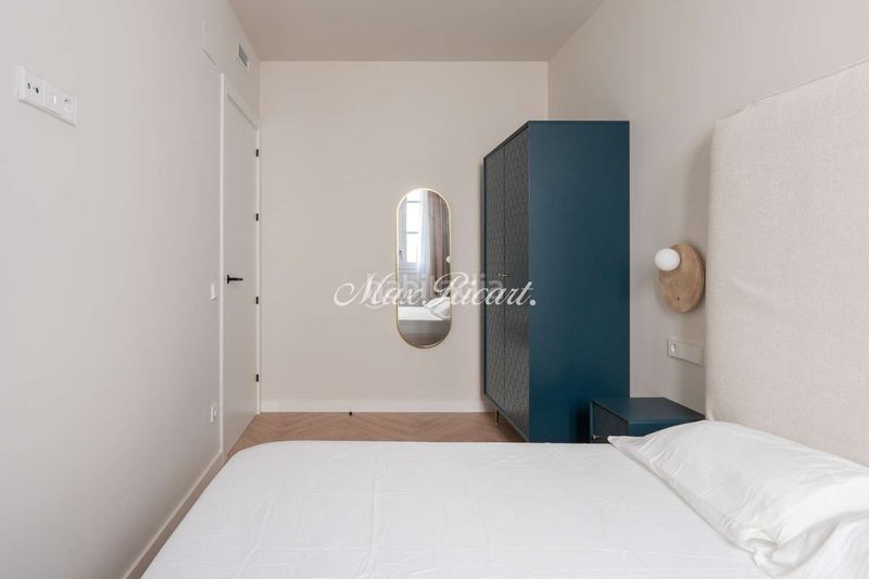 Foto 1e764d21-89f7-47da-aaf5-4c5db344abf1. Pis amb calefacció a Raval Barcelona