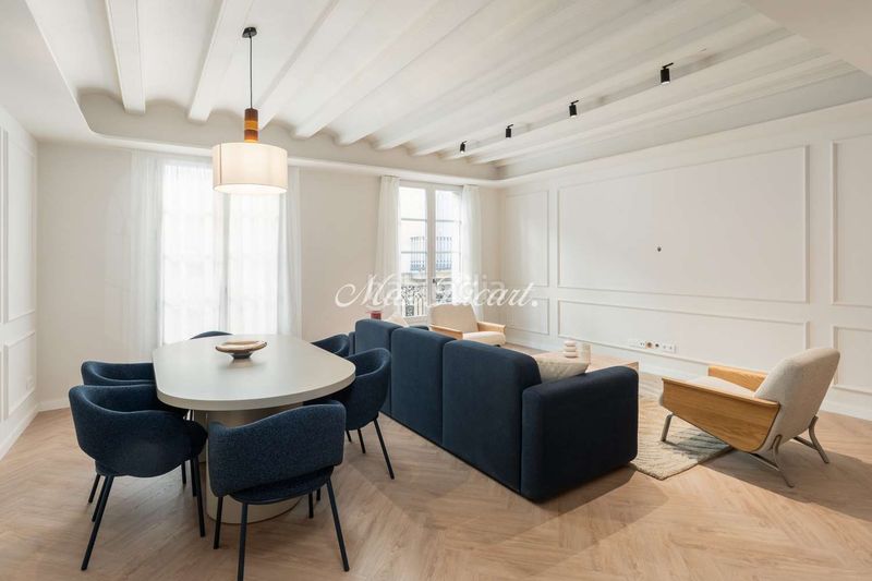 Foto 600b8104-7a68-46ce-b083-19b1108183a3. Pis amb calefacció a Raval Barcelona