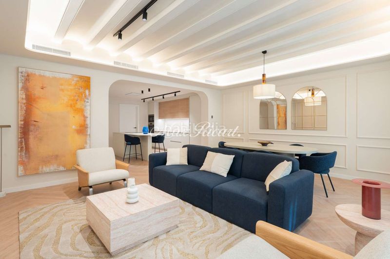 Foto 8f805dec-eb8a-4eeb-98e0-d9d2001e128b. Pis amb calefacció a Raval Barcelona