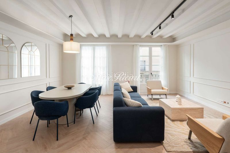 Foto ac7948b4-2675-4559-a422-215e6086bd5a. Pis amb calefacció a Raval Barcelona