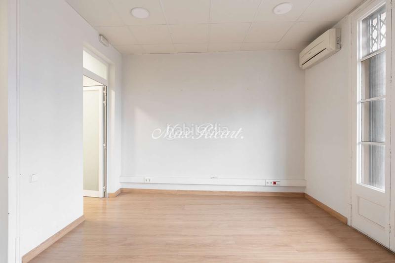 Foto 5d26992c-e682-4821-a47b-917997795f57. Location bureau avec chauffage dans Dreta de l´Eixample Barcelona