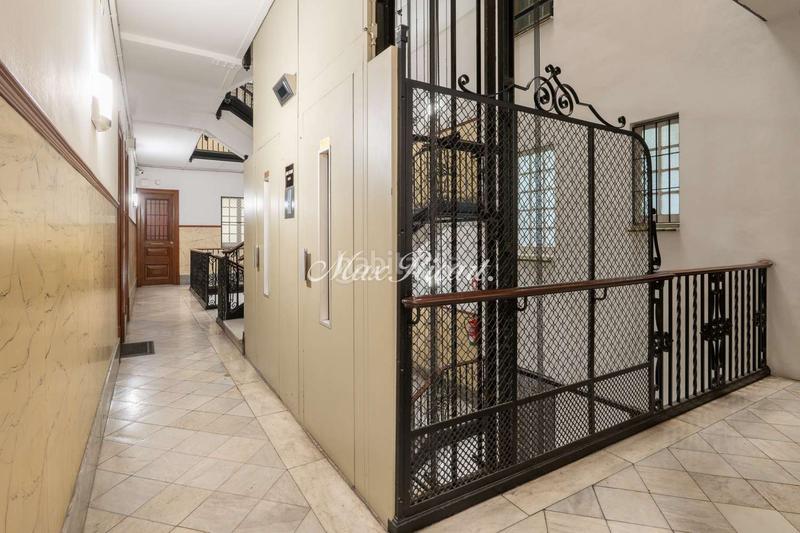Foto 0c95454c-2ef9-46b5-acc7-afc04da5db7b. Miete büro mit heizung in Dreta de l´Eixample Barcelona