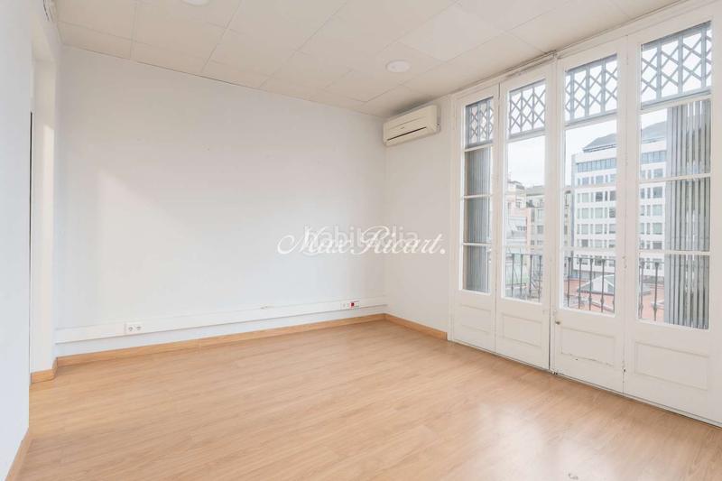 Foto e5203d5b-7918-459c-ba96-b76291c77c5e. Miete büro mit heizung in Dreta de l´Eixample Barcelona