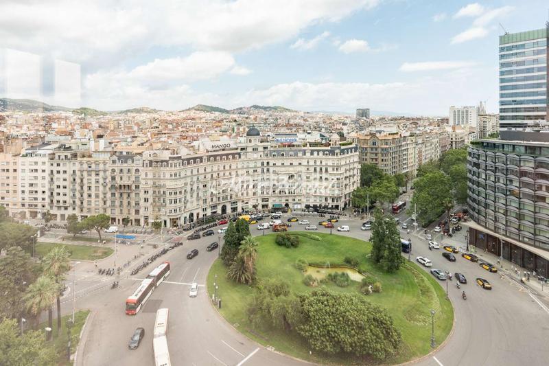 Foto 26e36166-5db9-4269-a30d-e43396d95cac. Rent office space with heating parking in Barri de les Corts Barcelona