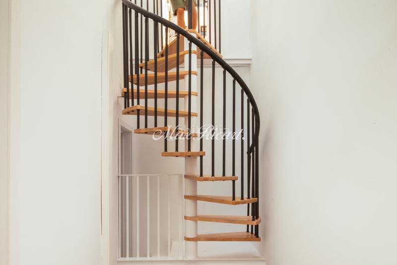 Foto 7d81d85f-b7a1-480c-bb49-e56f2a18bbfa. Alquiler oficina  con piscina y terrazas en sagrada familia en Barcelona