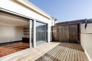 Location Attique à Sant Gervasi - Galvany. Ático con terraza en turo park