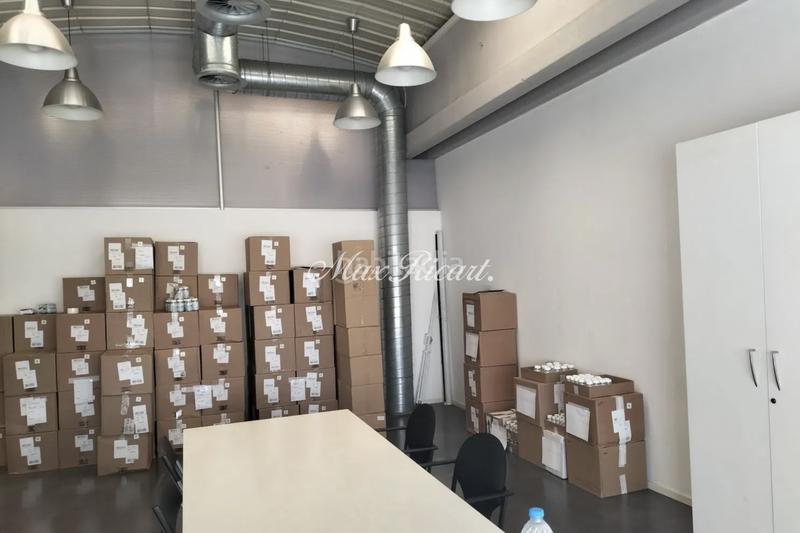 Foto be3fc614-0eb5-4373-86c6-d7dbb229726b. Nau industrial a Gràcia Sabadell