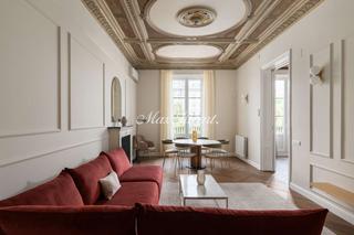 Pis  N/a. Piso singular en finca catalogada en ciutat vella