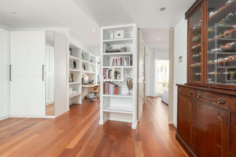 Foto 5a206c56-40aa-469b-a762-22e5a79d31f8. Location appartement avec chauffage parking dans La Nova Esquerra de l´Eixample Barcelona
