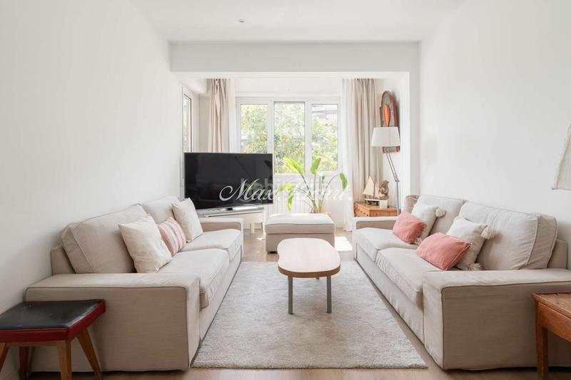 Foto 721f3ae2-7d3a-485b-af61-8c8489363be5. Location appartement avec chauffage parking dans La Nova Esquerra de l´Eixample Barcelona