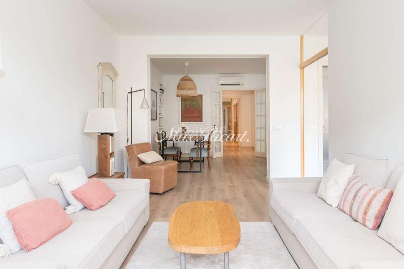 Foto f42761c4-a1ea-4343-841c-48e934478596. Location appartement avec chauffage parking dans La Nova Esquerra de l´Eixample Barcelona