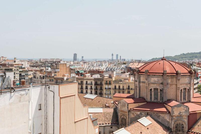 Foto bd3775e6-d5e1-48b9-9155-93a6ba0b56f8. Affitto ufficio con riscaldamento parcheggio in La Nova Esquerra de l´Eixample Barcelona