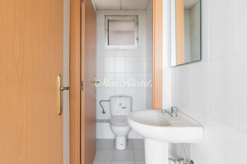 Foto 67984503-efb7-4812-8084-e43a10990c0c. Location bureau avec chauffage parking dans La Nova Esquerra de l´Eixample Barcelona