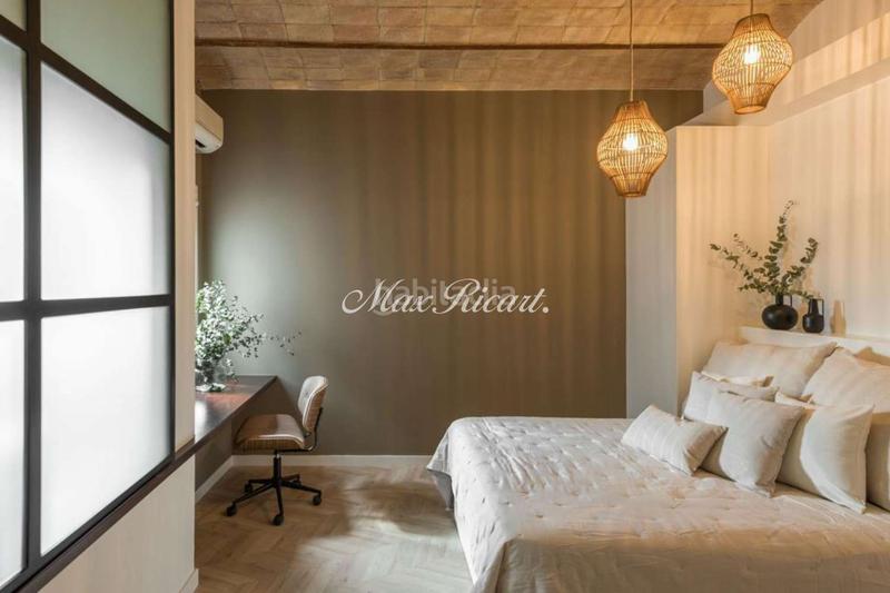 Foto 87ae0147-f1bc-4096-8d03-ad5cbbc66059. Alquiler ático loft de diseño para entrar a vivir en Barcelona
