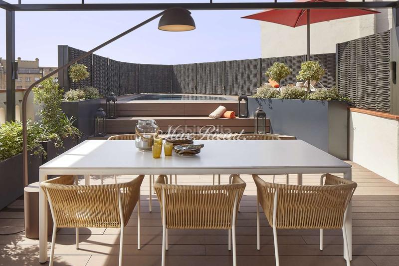 Foto 55bc52bd-bcc1-4663-9be0-33574f54b64d. Attico con riscaldamento piscina in Dreta de l´Eixample Barcelona