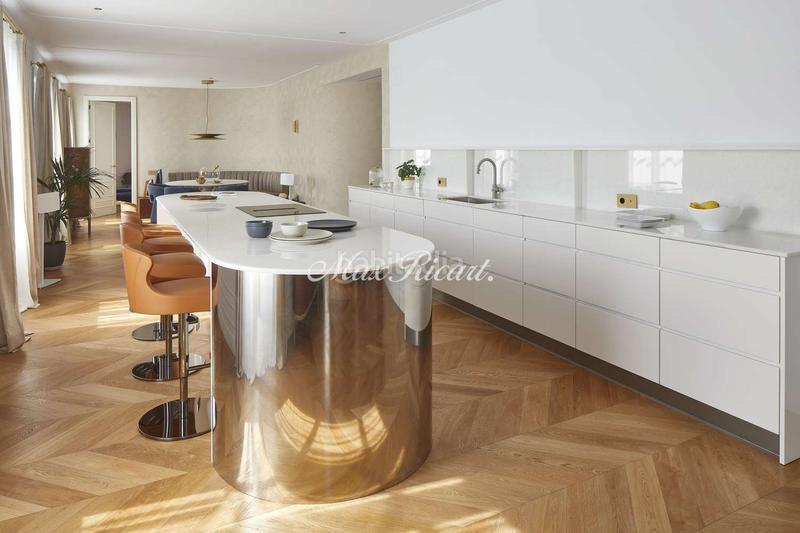 Foto cd4de069-66fe-4a1b-ab1e-59615930095d. Attico con riscaldamento piscina in Dreta de l´Eixample Barcelona