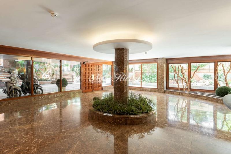Foto 25b1a130-83a6-4e7e-9c79-bd31c8cd98df. Appartamento con riscaldamento parcheggio in Tres Torres Barcelona