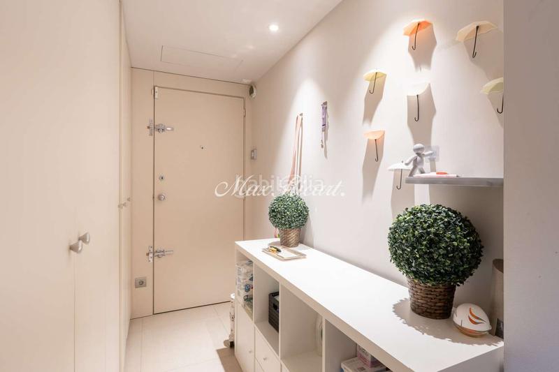 Foto b8ee27a2-4ae9-44fc-9449-02a8788bb243. Appartamento con riscaldamento parcheggio in Tres Torres Barcelona