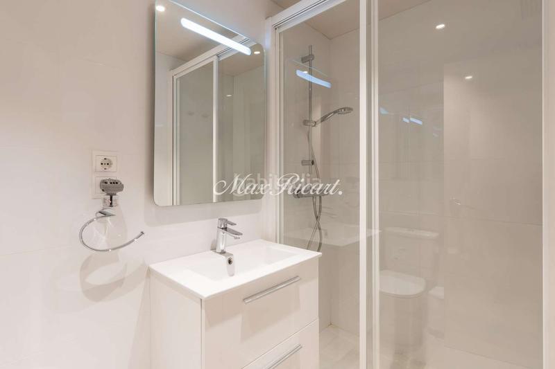 Foto cc2d3ab7-e1b8-4316-8243-e6c116ff77b5. Appartamento con riscaldamento parcheggio in Tres Torres Barcelona