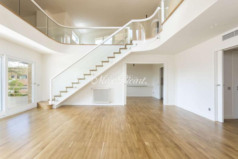 Foto 1f9a0736-5b37-44e7-8706-75abe4747a30. Alquiler ático  con piscina privada en bonanova en Barcelona