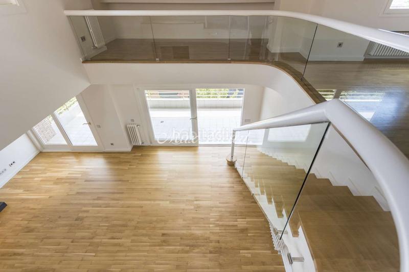 Foto 77522eba-e011-43a2-a277-120b7718b41f. Alquiler ático  con piscina privada en bonanova en Barcelona