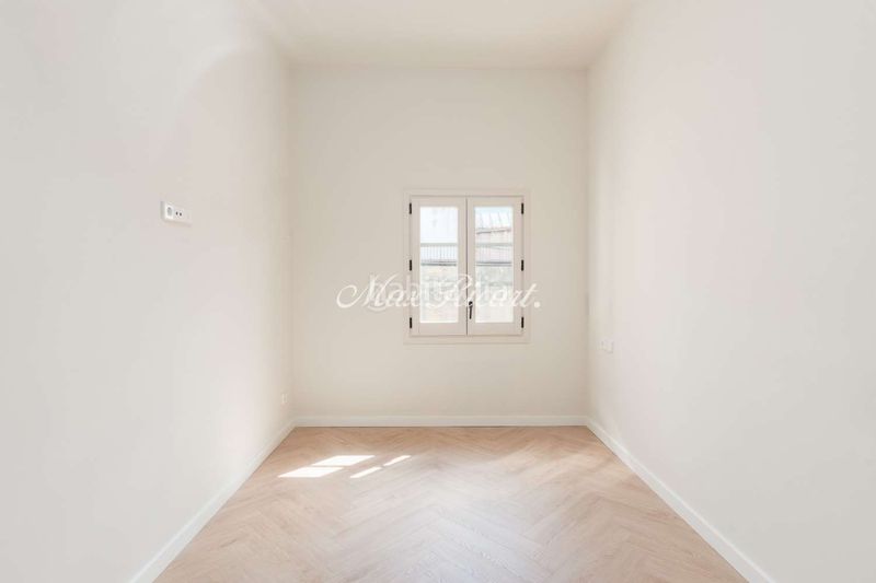 Foto 526bca2e-c1b5-4bce-9bb5-8468c4d868a5. Ático magnífico atico de obra nueva a un paso de la rambla 100m en Barcelona