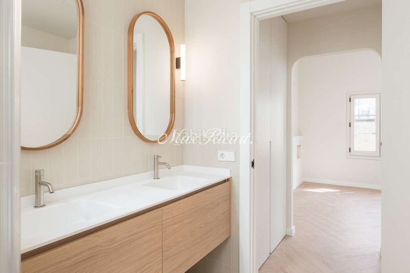 Foto 56468d75-55d3-4683-be36-1d6c20b3e318. Ático magnífico atico de obra nueva a un paso de la rambla 100m en Barcelona