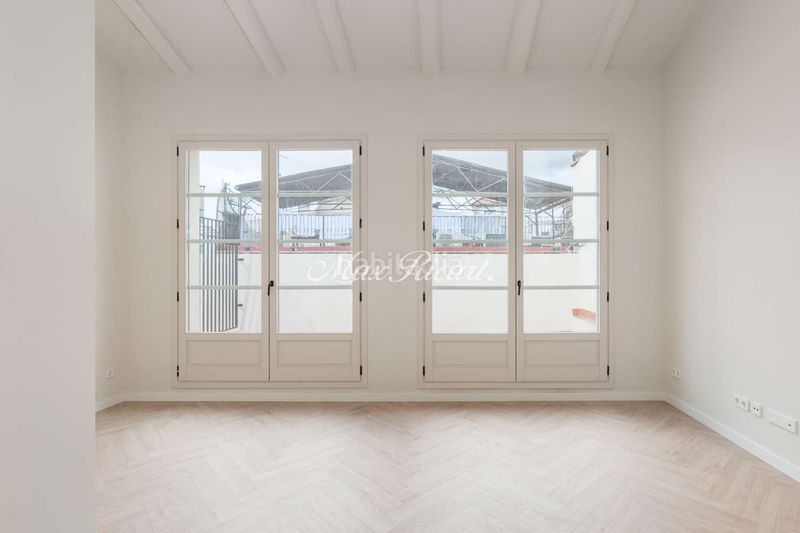 Foto 5a77d8c0-7123-456f-909f-5bca47a4c8ec. Ático magnífico atico de obra nueva a un paso de la rambla 100m en Barcelona