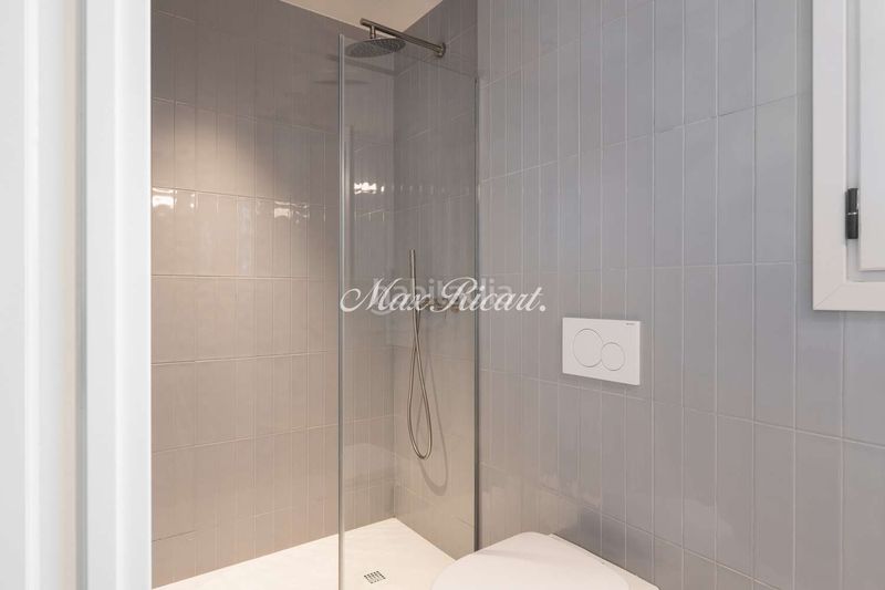 Foto d6b468cc-c909-4e5d-9454-7a3c681bffa9. Ático magnífico atico de obra nueva a un paso de la rambla 100m en Barcelona