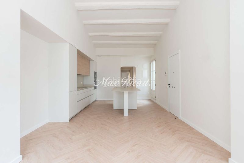 Foto e3ae498e-e925-4376-8483-13e880398641. Ático magnífico atico de obra nueva a un paso de la rambla 100m en Barcelona