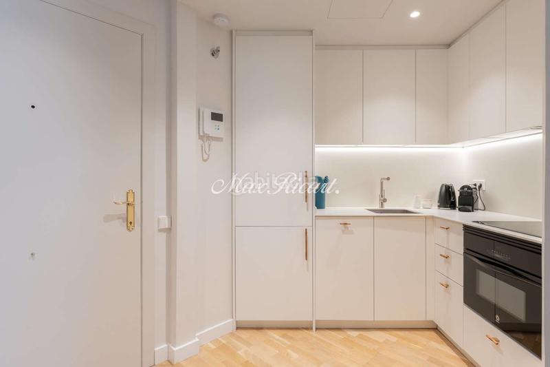 Foto 268fd4c8-bdc4-49cd-a7d5-8dd1ec76f05a. Alquiler piso exclusivo piso amueblado con vistas a paseo de gracia en Barcelona