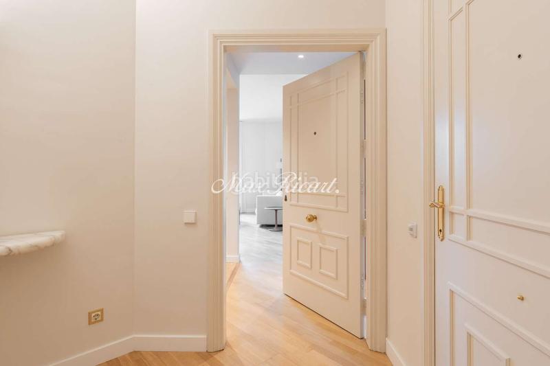 Foto b2ff8ca0-6c61-44fc-be26-d3920a1bee8b. Alquiler piso exclusivo piso amueblado con vistas a paseo de gracia en Barcelona