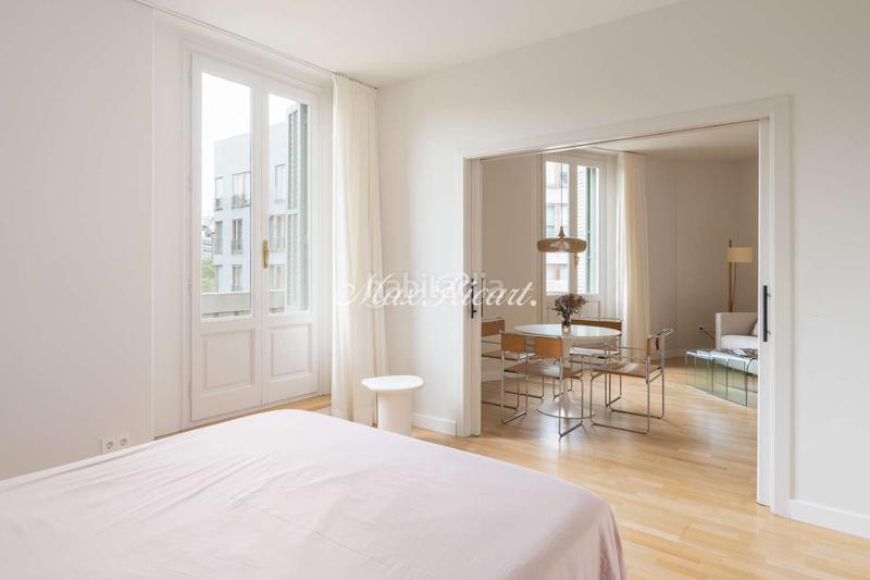 Foto 0eecefdd-c7b4-41b6-bd7e-300d171b1292. Location appartement avec chauffage parking dans Dreta de l´Eixample Barcelona