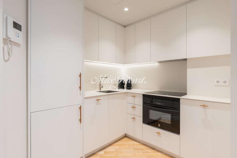 Foto 3f43dfa8-b676-4e63-a93b-4f25ef57d609. Location appartement avec chauffage parking dans Dreta de l´Eixample Barcelona