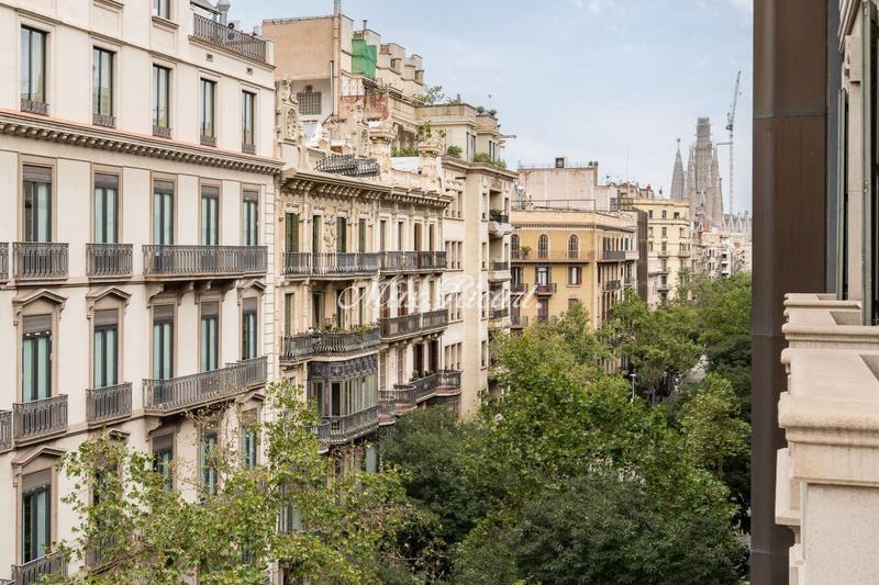 Foto 8a4b080e-b133-40bd-b5fe-1ac0d47c2c95. Rent flat with heating parking in Dreta de l´Eixample Barcelona