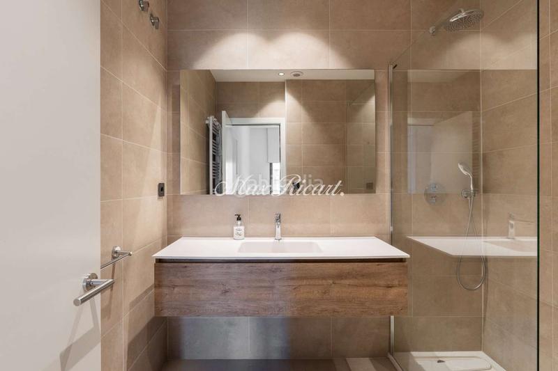 Foto b776f17f-9e3b-4f99-9107-f0dd07849b7e. Pis amb aparcament piscina a L´Antiga Esquerra de l´Eixample Barcelona