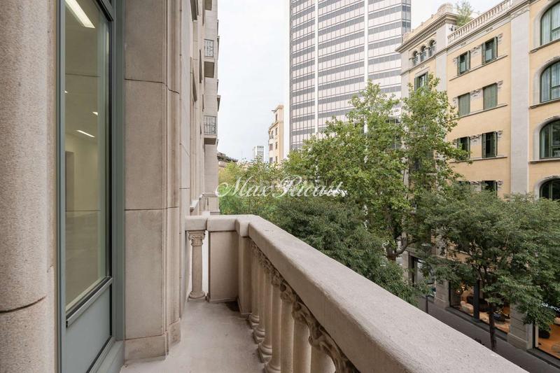 Foto cdf5040a-6fe4-4db9-8732-47970a4469e9. Affitto ufficio con riscaldamento parcheggio in L´Antiga Esquerra de l´Eixample Barcelona