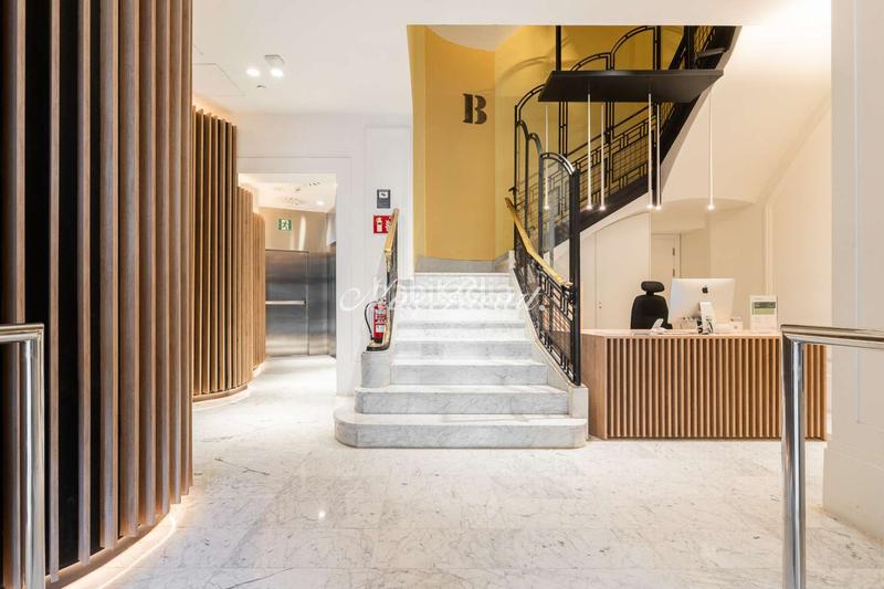 Foto 8e93ffbb-bb9e-49b6-a8ff-40f5923629b4. Lloguer oficina amb calefacció aparcament a L´Antiga Esquerra de l´Eixample Barcelona