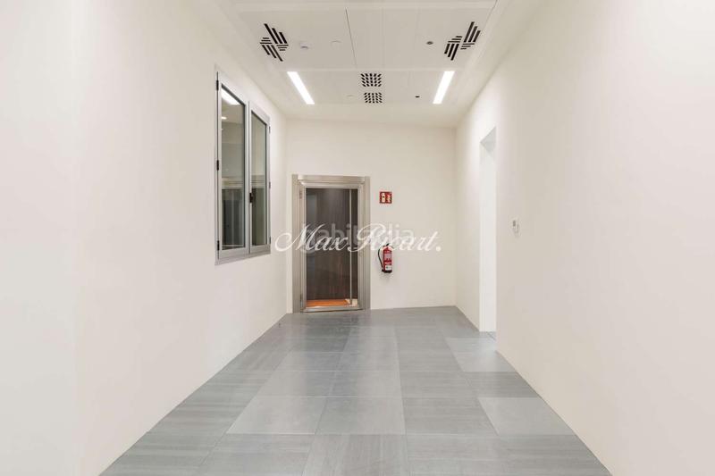 Foto 6c3e82d2-731d-41b1-982f-254fe4a6d69a. Location bureau avec chauffage parking dans L´Antiga Esquerra de l´Eixample Barcelona