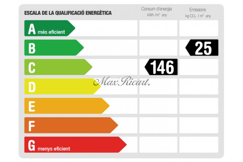 Foto 4bb9f908-6640-4c86-ab03-021a51c649e2. Miete büro mit heizung parking in L´Antiga Esquerra de l´Eixample Barcelona