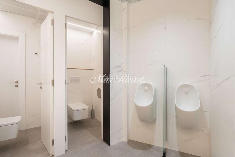 Foto f67d1323-1521-4d67-aaa4-70d5d63edb31. Rent office space with heating parking in L´Antiga Esquerra de l´Eixample Barcelona