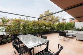 Lloguer Pis  N/a. Espectacular vivienda con terraza privada en tres torres