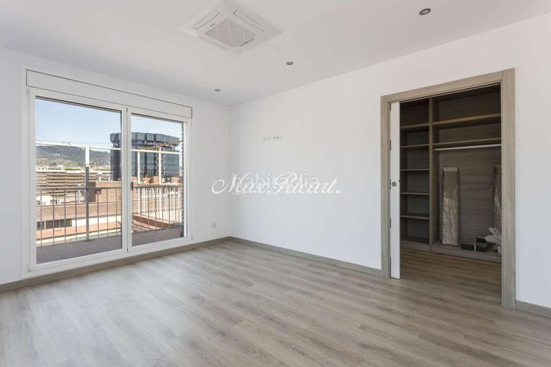 Foto 24ab5deb-3459-4243-8473-8f4a7479a28f. Lloguer àtic amb calefacció aparcament a Sant Ramon - Maternitat Barcelona