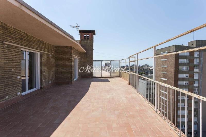 Foto 720d30a5-4b76-47f4-8a12-39ca7f3b4429. Lloguer àtic amb calefacció aparcament a Sant Ramon - Maternitat Barcelona