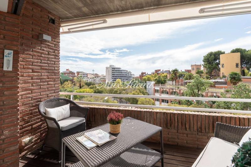 Foto 872f64b6-f0af-4fa6-b939-915118be3bef. Attique avec chauffage parking piscine dans Sarrià Barcelona