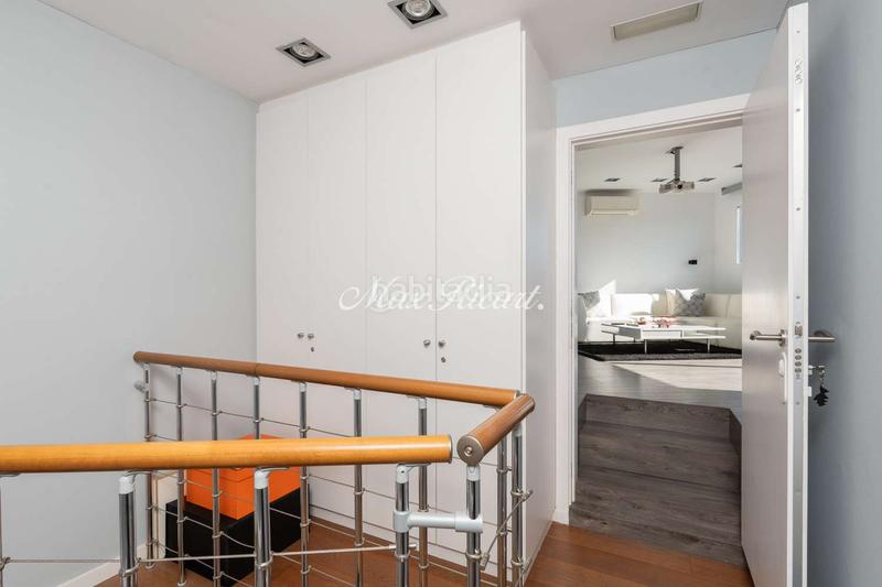 Foto ec1deb01-405f-470a-bc06-177348629f74. Attique avec chauffage parking piscine dans Sarrià Barcelona